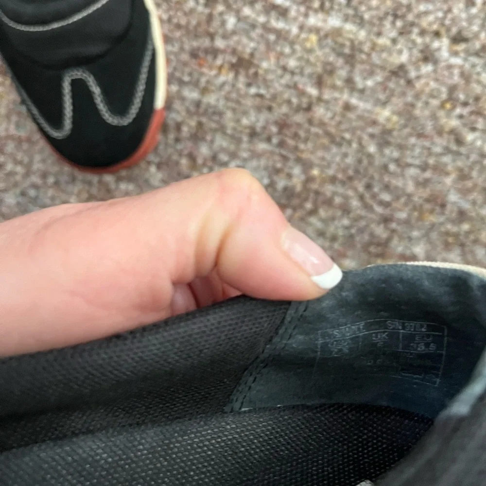 Simple Women's Black Slip-On Shoes - Picture 6 of 6